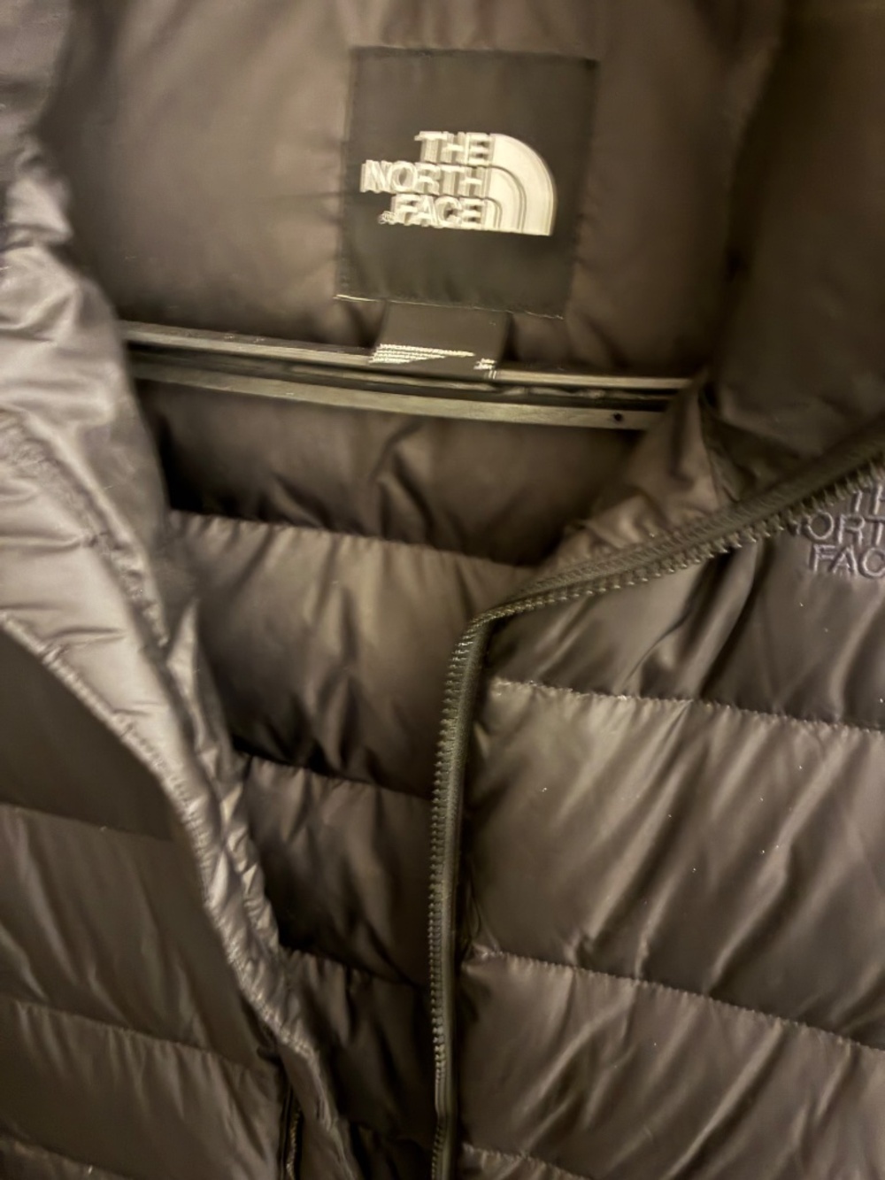 Women's The North Face  Black Puffer Coat Sz M - Picture 3 of 5
